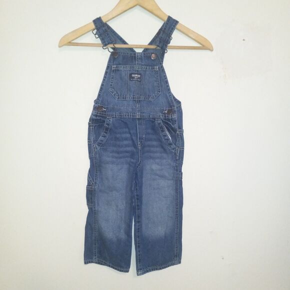 OshKosh B'Gosh Denim Bib Overalls-Size 2T-Pocket-Adjustable Straps-Brooklyn Wash - Picture 1 of 11